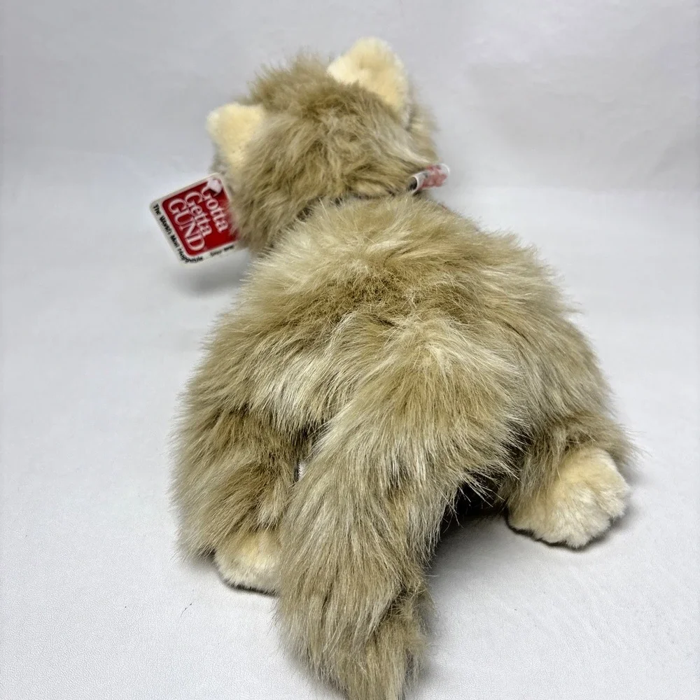 Gund Scraps Tabby Cat‎ With Tag Laying Plush Cream Fur Stuffed Animal Realistic